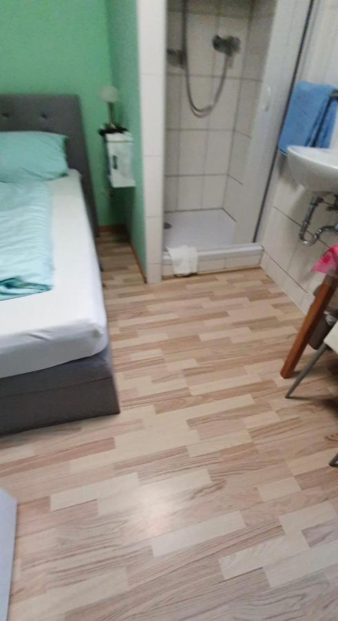 Hotel Gasthaus Felseneck Staufenberg  Екстер'єр фото